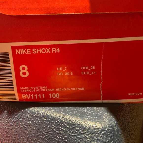 NIKE SHOX R4 - NEW - Picture 2 of 2